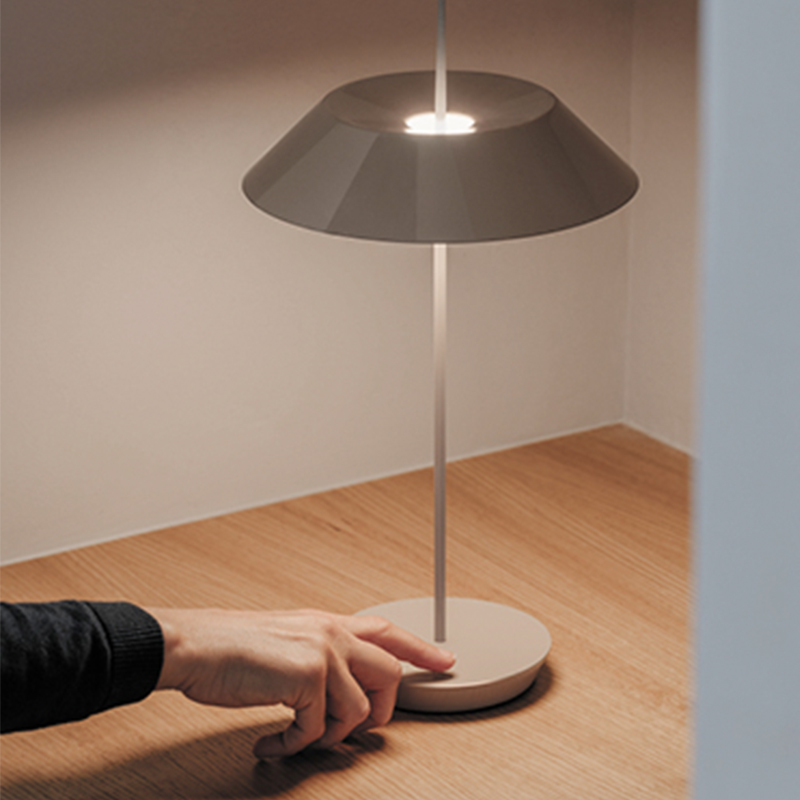 Lampe de table-1